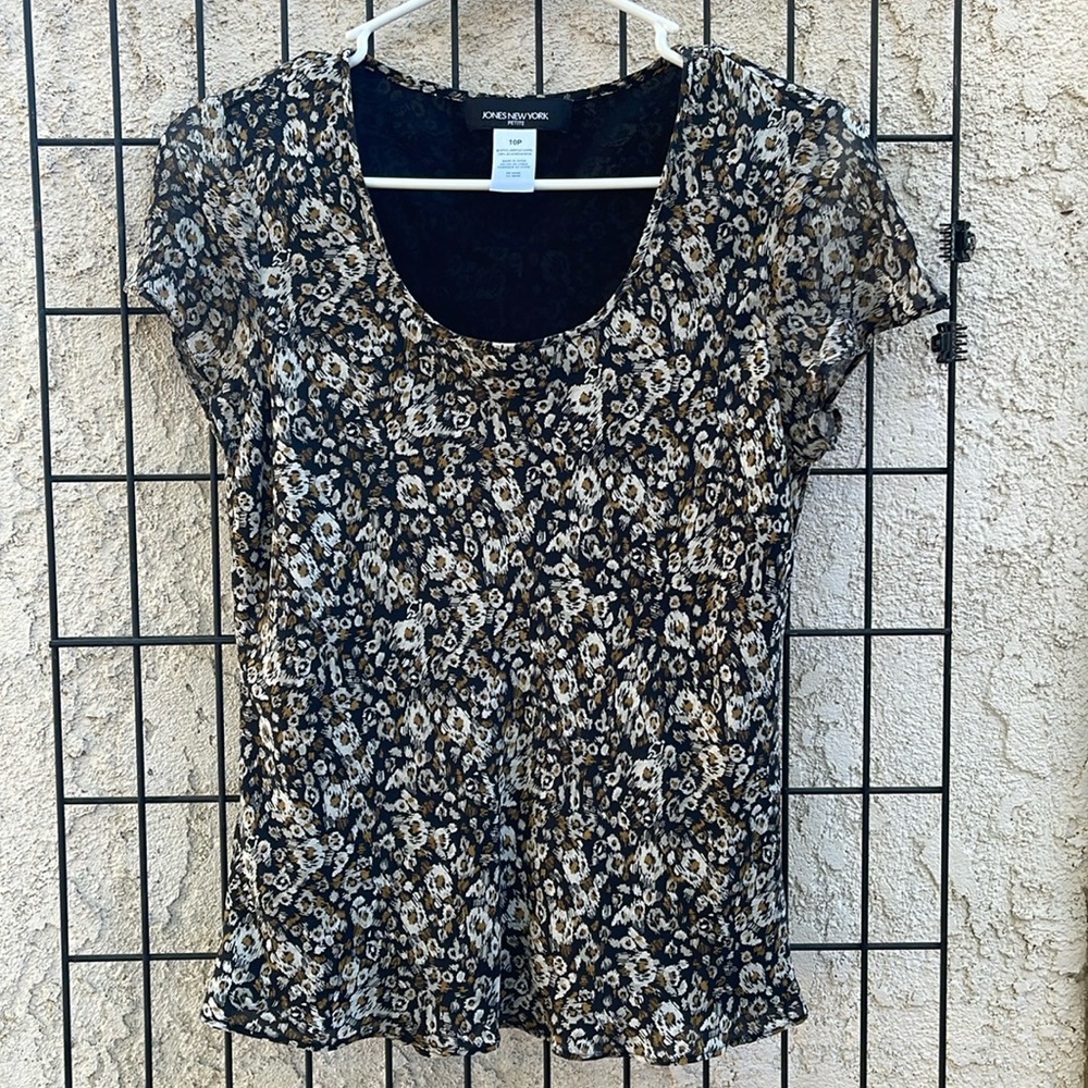 Jones New York Petite layered floral black and brown top women’s size 10P